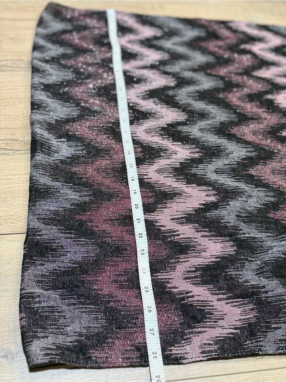 APT. 9 Metallic Chevron Infinity Scarf Wrap Pink Black Gray Shimmer - Picture 13 of 15